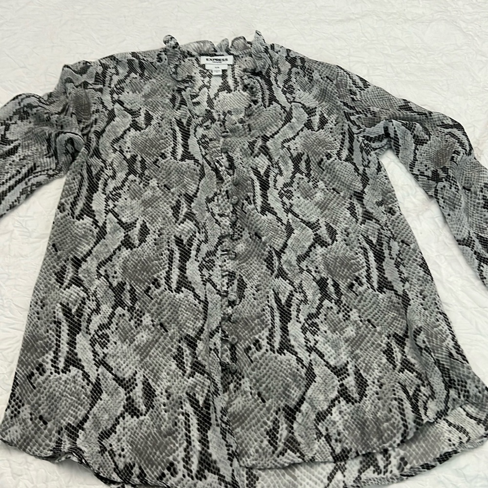 Ladies leopard print sheer dress shirt